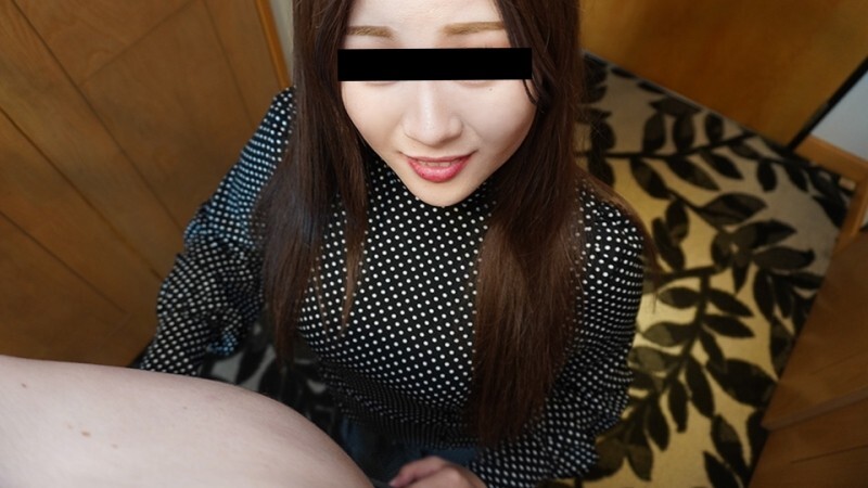 MUSUME-020625_01 An amateur older sister with a great sense of service and a great hug
